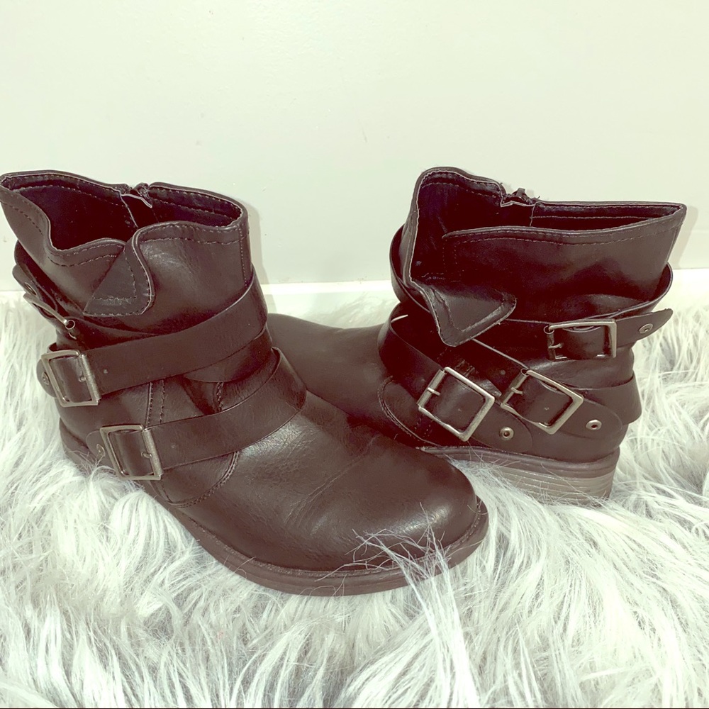 Black Short Boots with Buckle